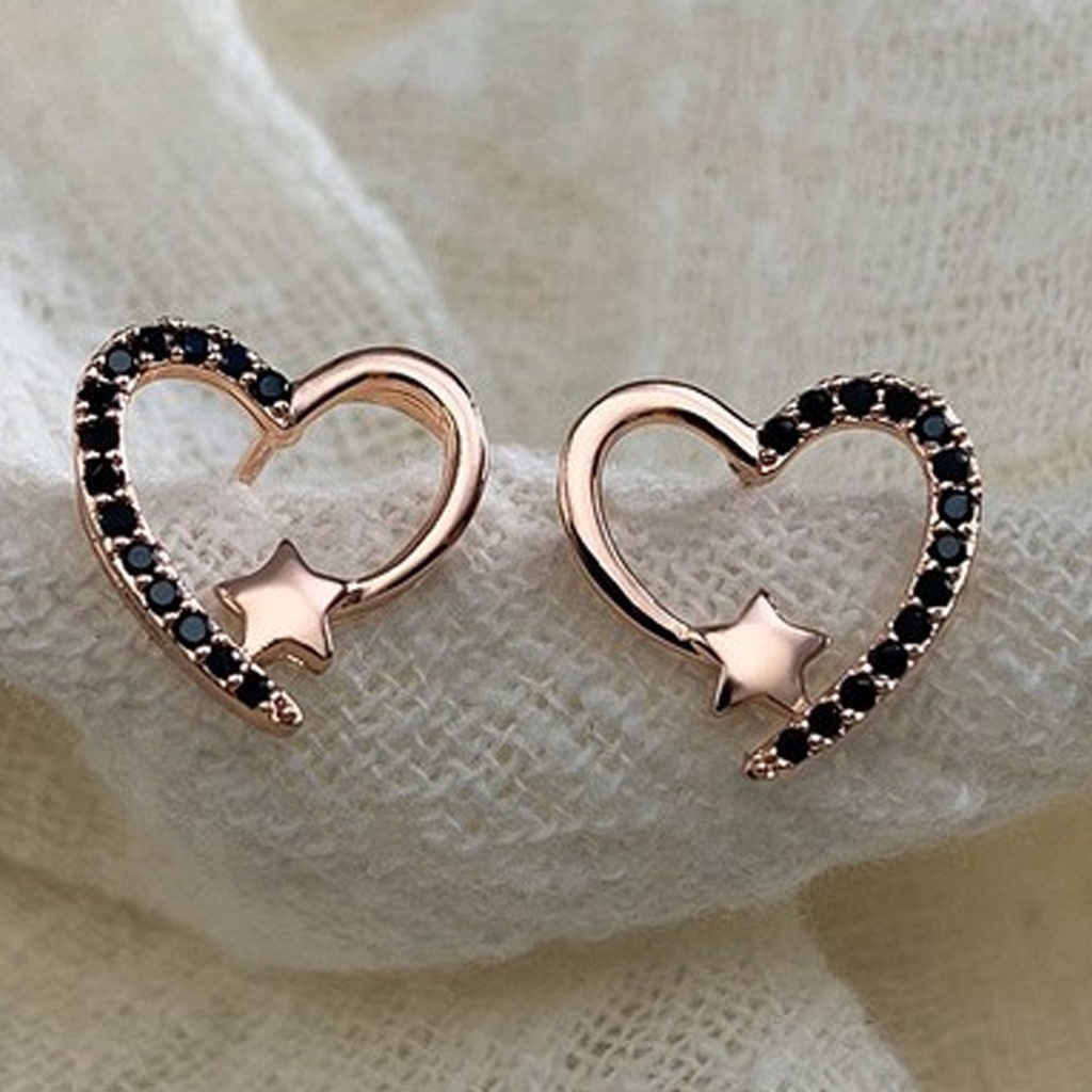 Hu Hu Hu Hu Hu Alat Bantu Pasang Kacamata♡ 1 Pasang Anting Tusuk Bentuk Hati Bahan Alloy Anti Karat Untuk Wanita