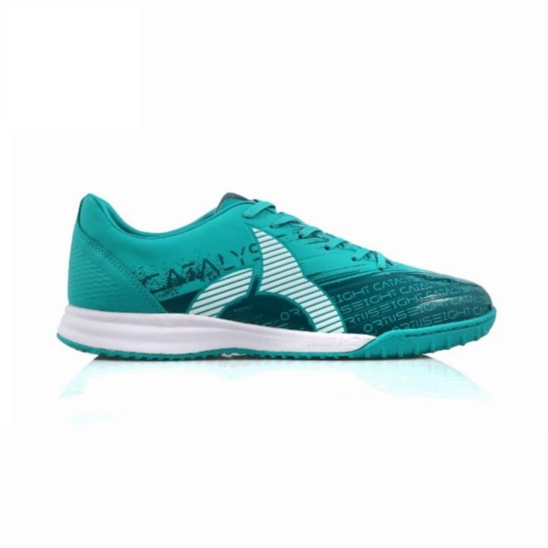 SEPATU FUTSAL ORTUSEIGHT CATALYST REVENGE IN - TOSCA WHITE