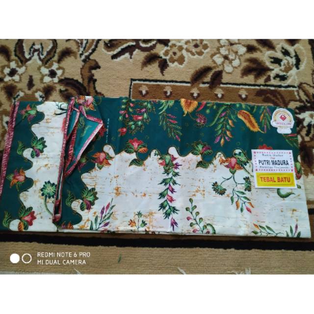 Sarung batik madura
