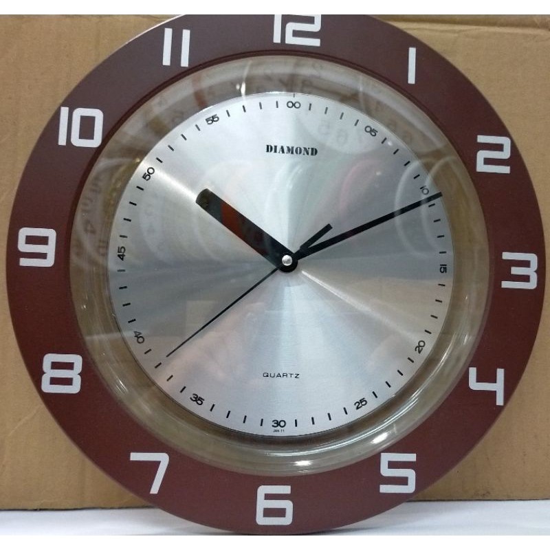 jam dinding diamond 202T