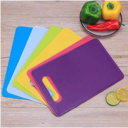 TALENAN PLASTIK 29 X 19 CM NON-SLIP WARNA WARNI / ALAS PEMOTONG BUAH SAYURAN DAGING ROTI MULTIFUNGSI / SLIM CUTTING BOARD CHOPPING PAPAN TATAKAN PLASTIC FOOD GRADE SERBAGUNA