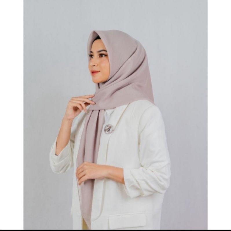 Ayu by ayu lestari - moira plain square