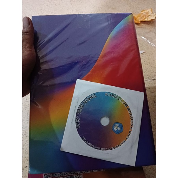 

KURIKULUM MERDEKA dan MERDEKA BELAJAR + BONUS CD UNTUK SEMUA JENJANG