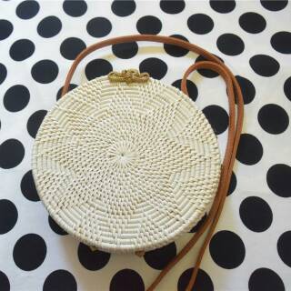 Tas Rotan Bulat Putih  Hitam Polos  Motif Bunga  rattan 