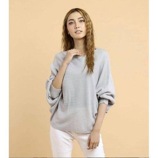 Atasan Rajut Jumbo Wanita Outerwear Blouse Batwing Oversize Lasperal Knit Prily Batwing Kalong Monochrome-LightGrey