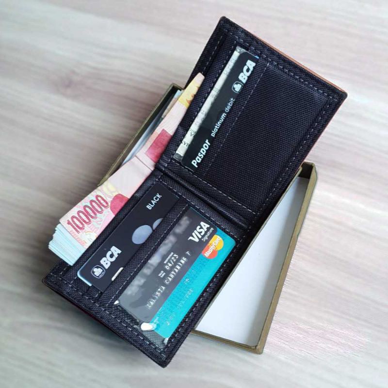 Dompet Pria Termurah / Dompet distro Lives