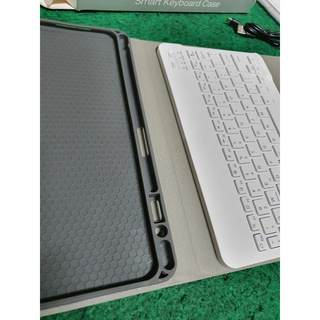 SMART KEYBOARD CASE IPAD AIR 4 10.9 INC IPAD PRO 11 INC 2018/2020 RK11