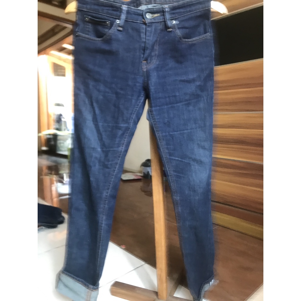 Thrift Celana Jeans Selvedge Denim LEVIS (29)