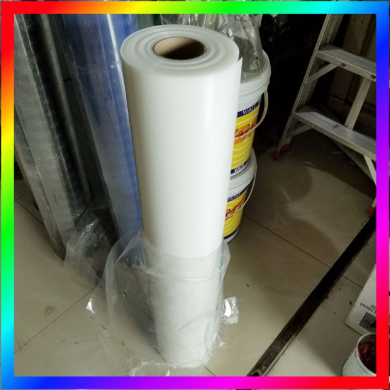 PLASTIK FIBER PAGAR 0.6MM MAXILON LITE MOTIF POLOS PUTIH SUSU HITAM LEBAR 1 METER