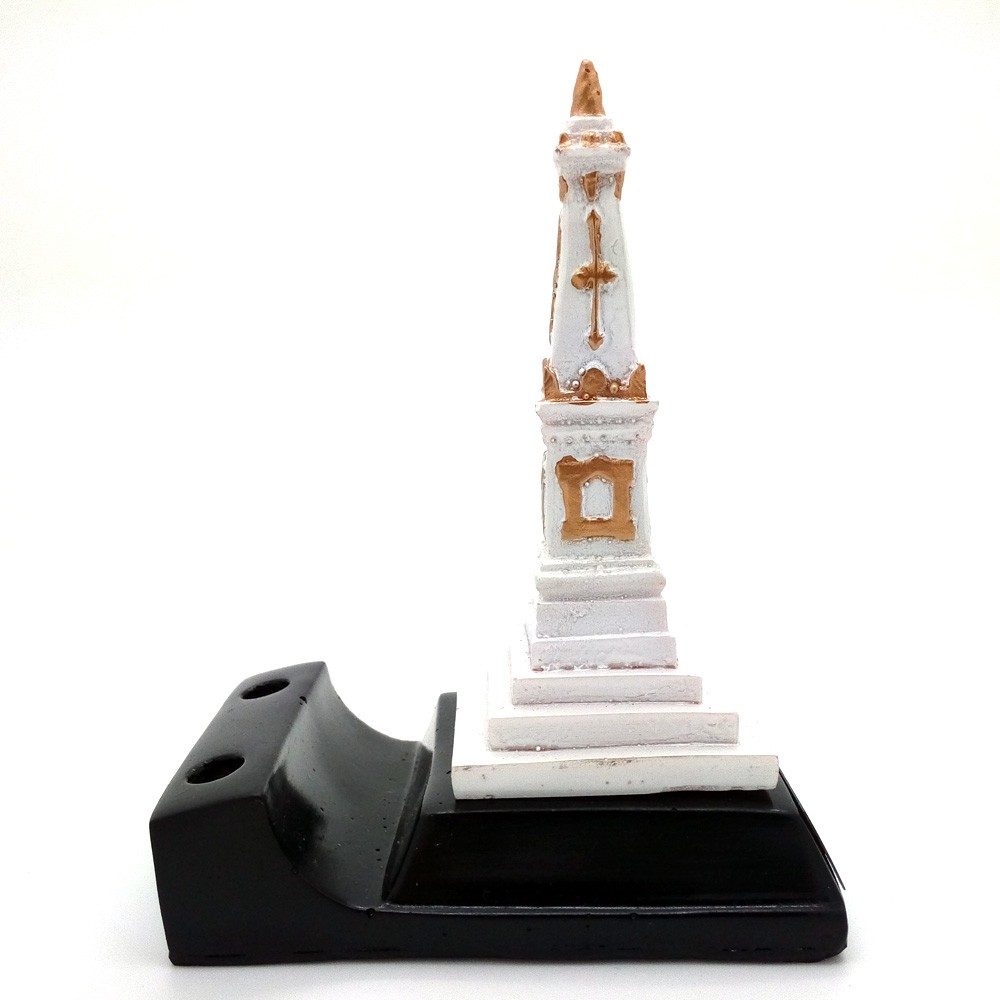 Miniatur Tugu Jogja + Tempat Pena 12x9x6 cm