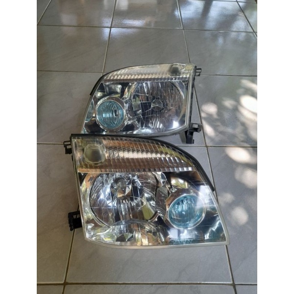 headlamp nissan xtrail t30