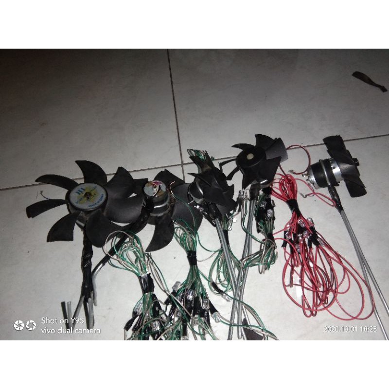 lampu dinamo layangan per set siap pasang