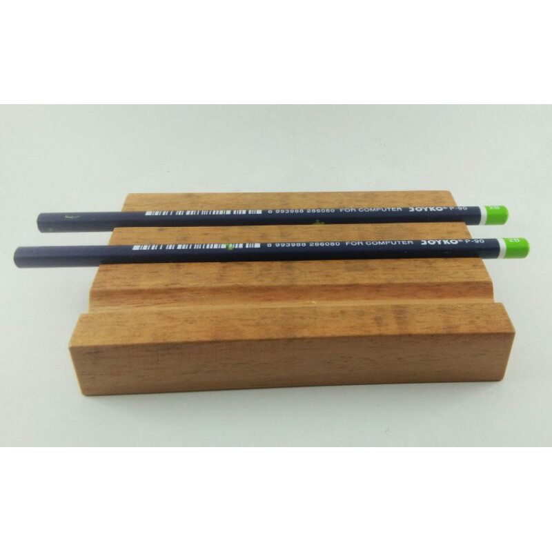 

Montessori tempat pensil