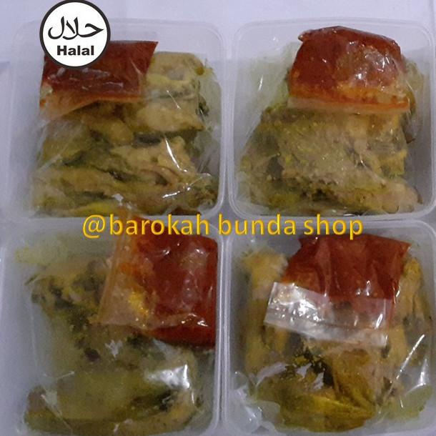 

BEBEK PEKING UNGKEP BUMBU KUNING 1 EKOR (4 Potong + Kepala)