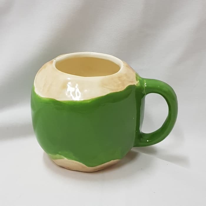 Cangkir Mug Bentuk Kelapa / Ceramic Coconut Mug