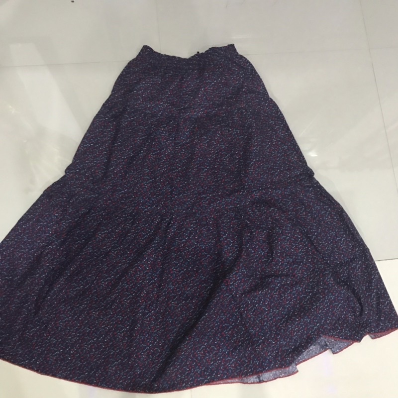 thrift skirt