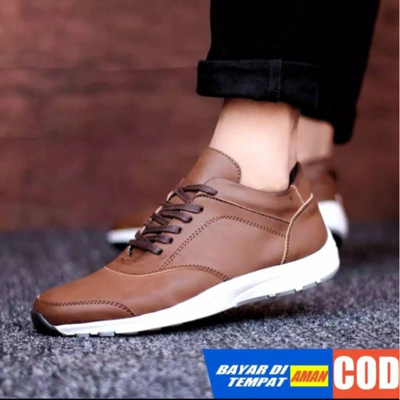 (COD) Sepatu Sneakers Casual Putih White Lari Jogging Sport Running Pria Sneaker Olahraga Putih White Boost