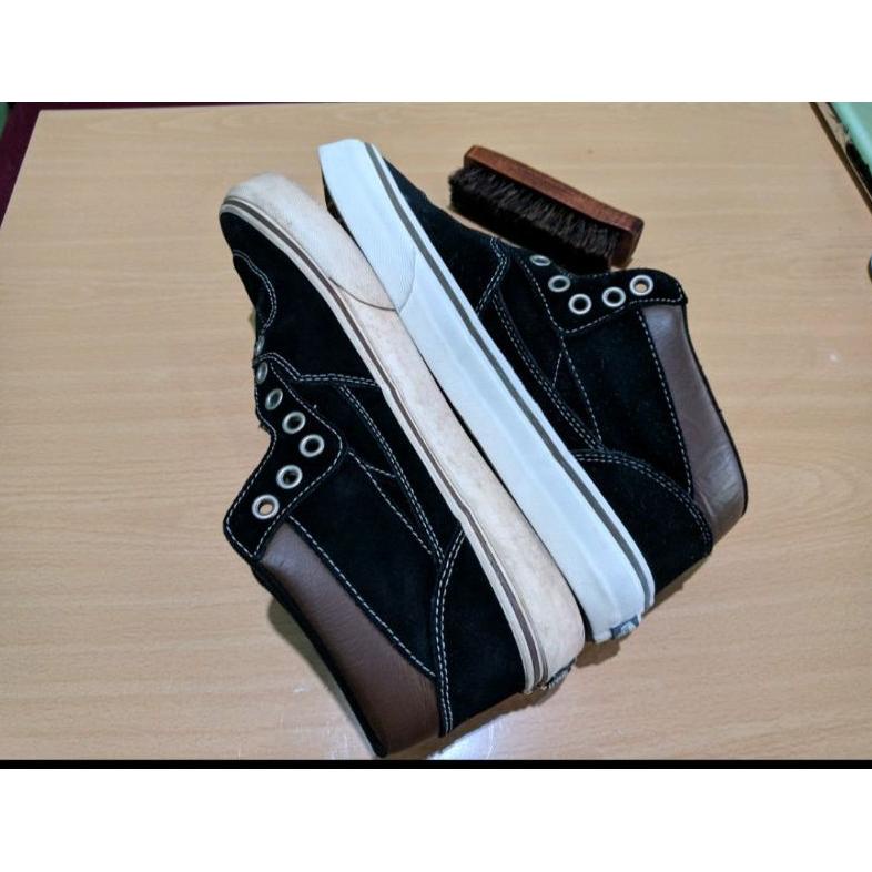 Cat Sol Sepatu Cat Untuk Bahan Karet