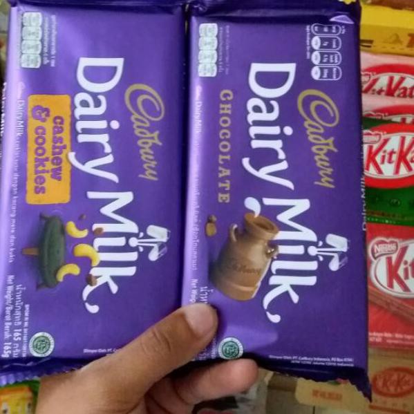 

4d4s Cadbury 165gr / cadbury dairymilk /cadbury dairy milk / cokelat cadbury 100gr / 100gram |R4N009