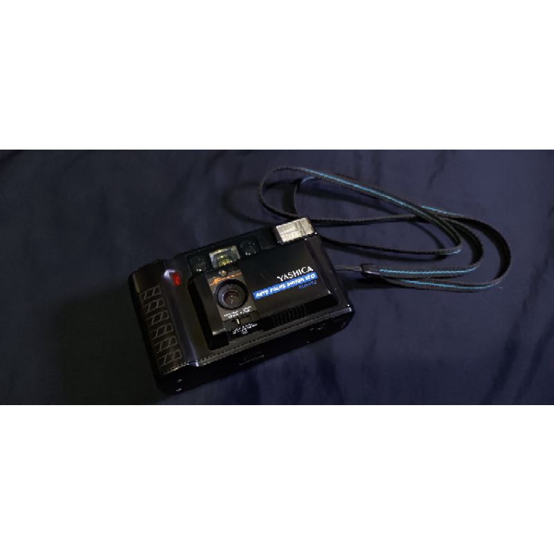 kamera analog yashica auto focus II D