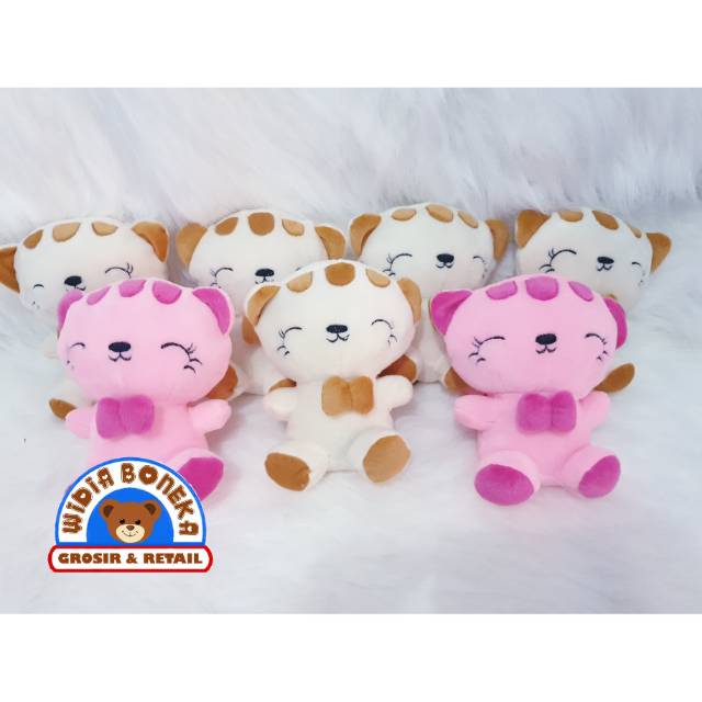 Boneka kucing cantik M 25 cm