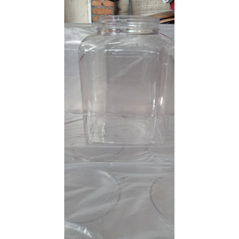 Toples Kotak 5 Liter Ikan Cupang Tanpa Tutup/ min beli 3 pcs