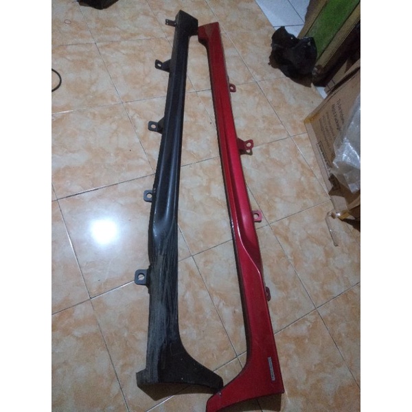 Side skirt Toyota Yaris TRD Sportivo 2015 2017