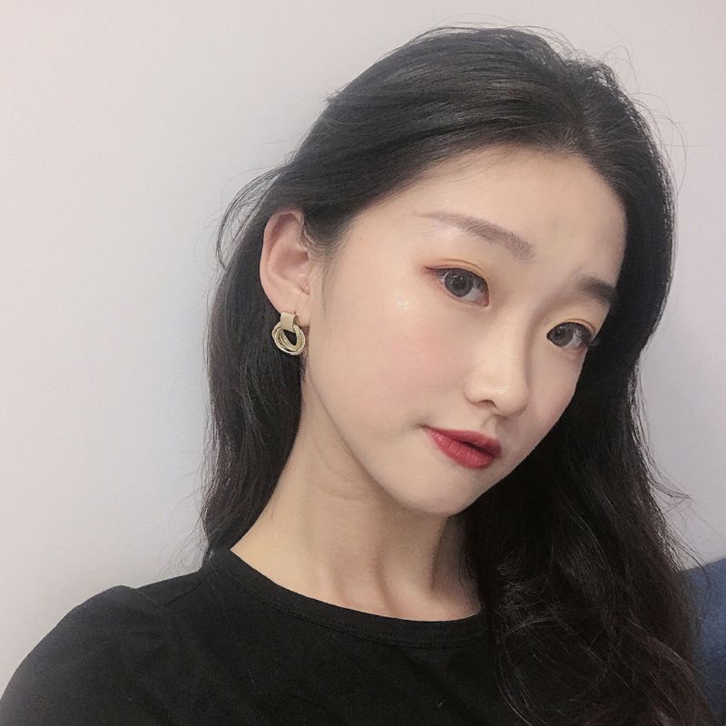 SIY  1 Pair Golden Metal Multi-layer Circle Winding Geometric Round Small Stud Earrings for Women Girl Party Fashion Jewelry