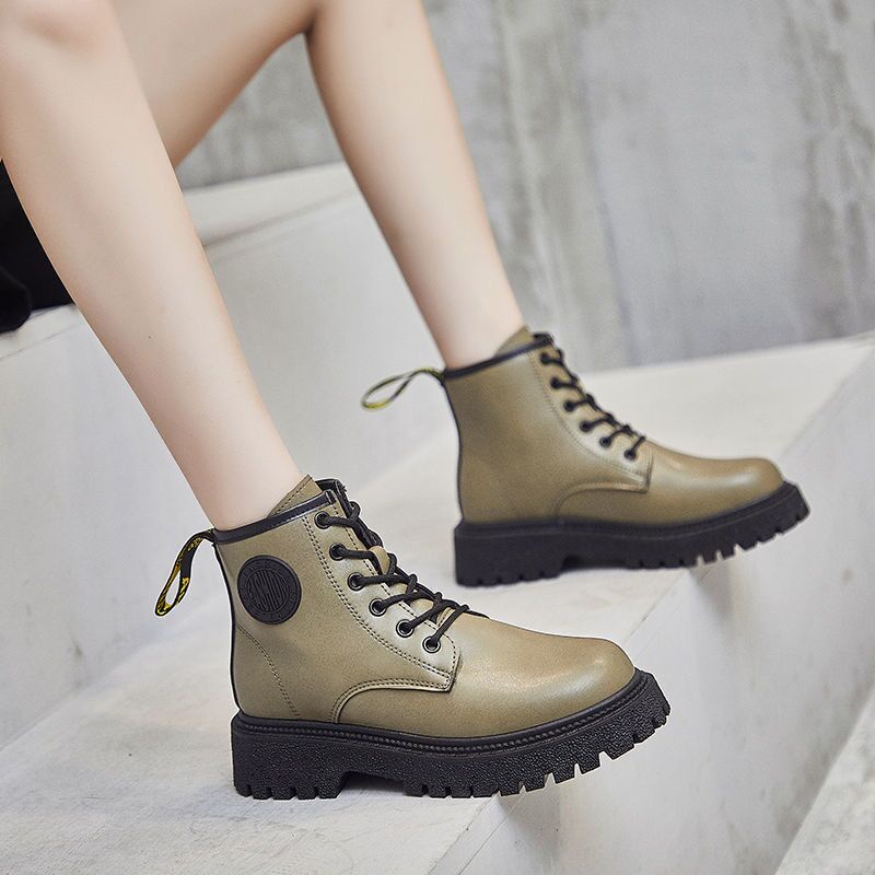 Sneakers Cewek Anak Muda Boots Kekinian Kualitas Bagus Sepatu Wanita Boots Wanita Fashion  Import Terbaru Korean Style