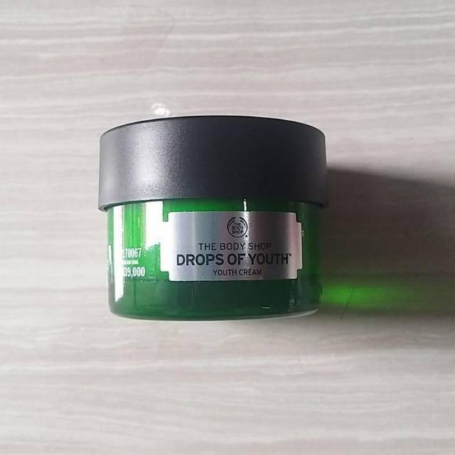 The Body Shop Drop of Youth Day Cream 50ml