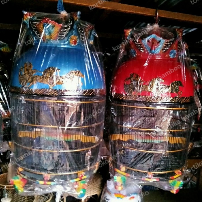 Sangkar Perkutut Fiber Mahkota Merak Kaki Kayu biasa BUKAN KAKI MERAK