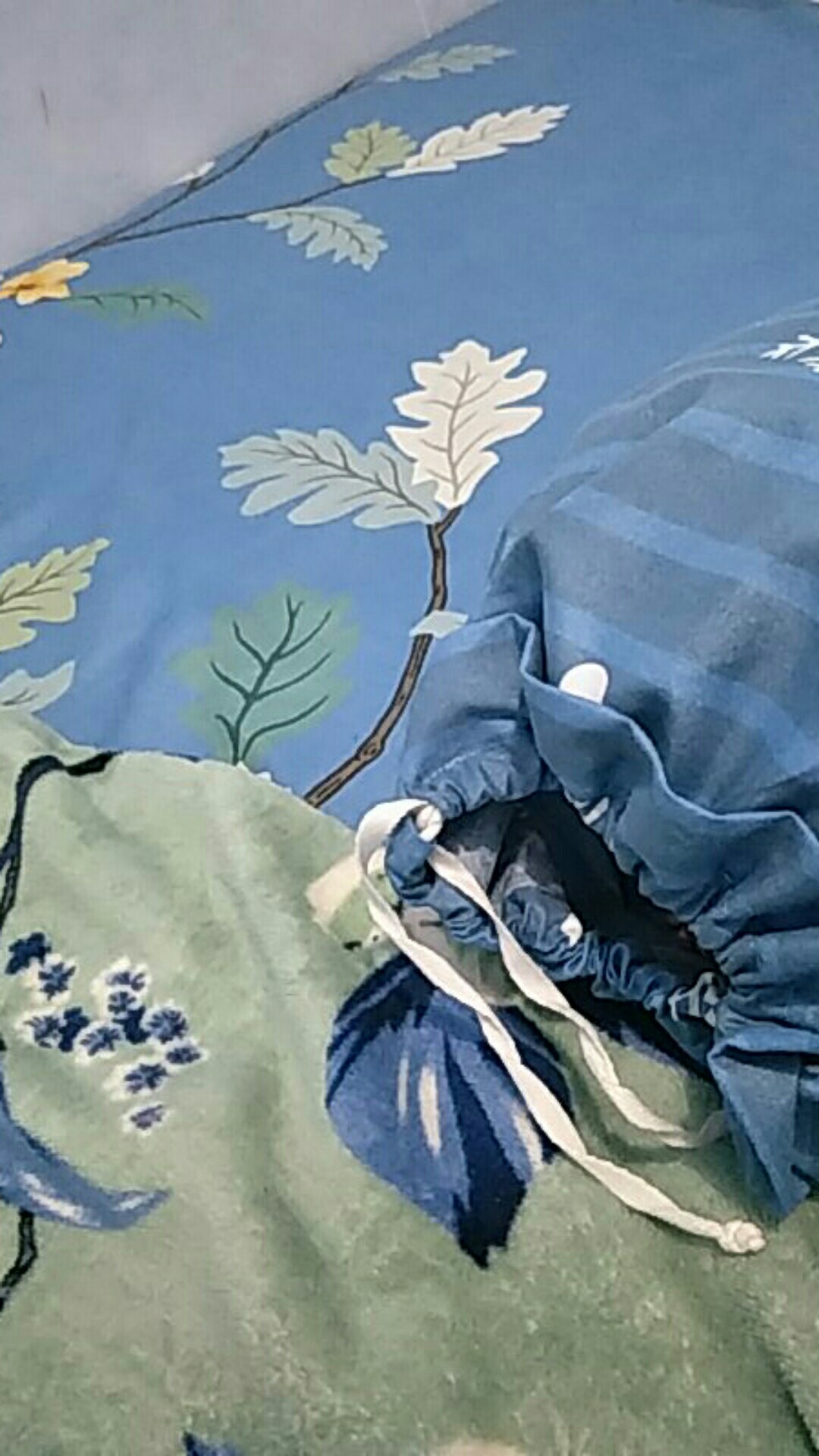 Pengait Seprei / Sheet[ 1 Bungkus = 4 Pc