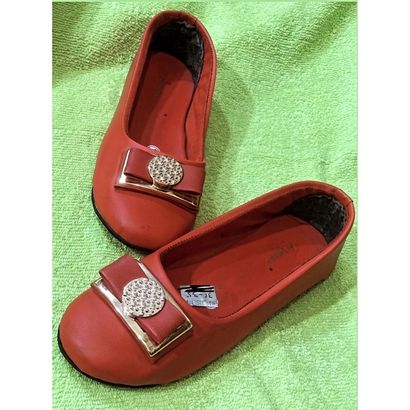 sepatu pansus anak perempuan awana