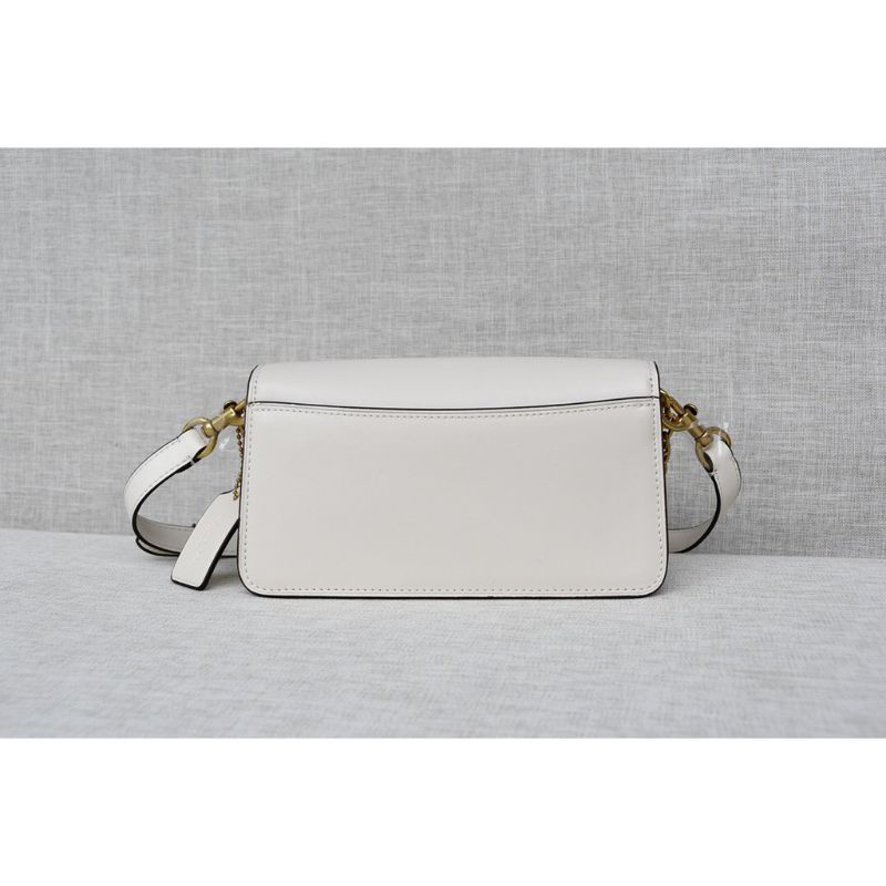 Coach Beat 18 Shoulder Bag Leather White(C4763)