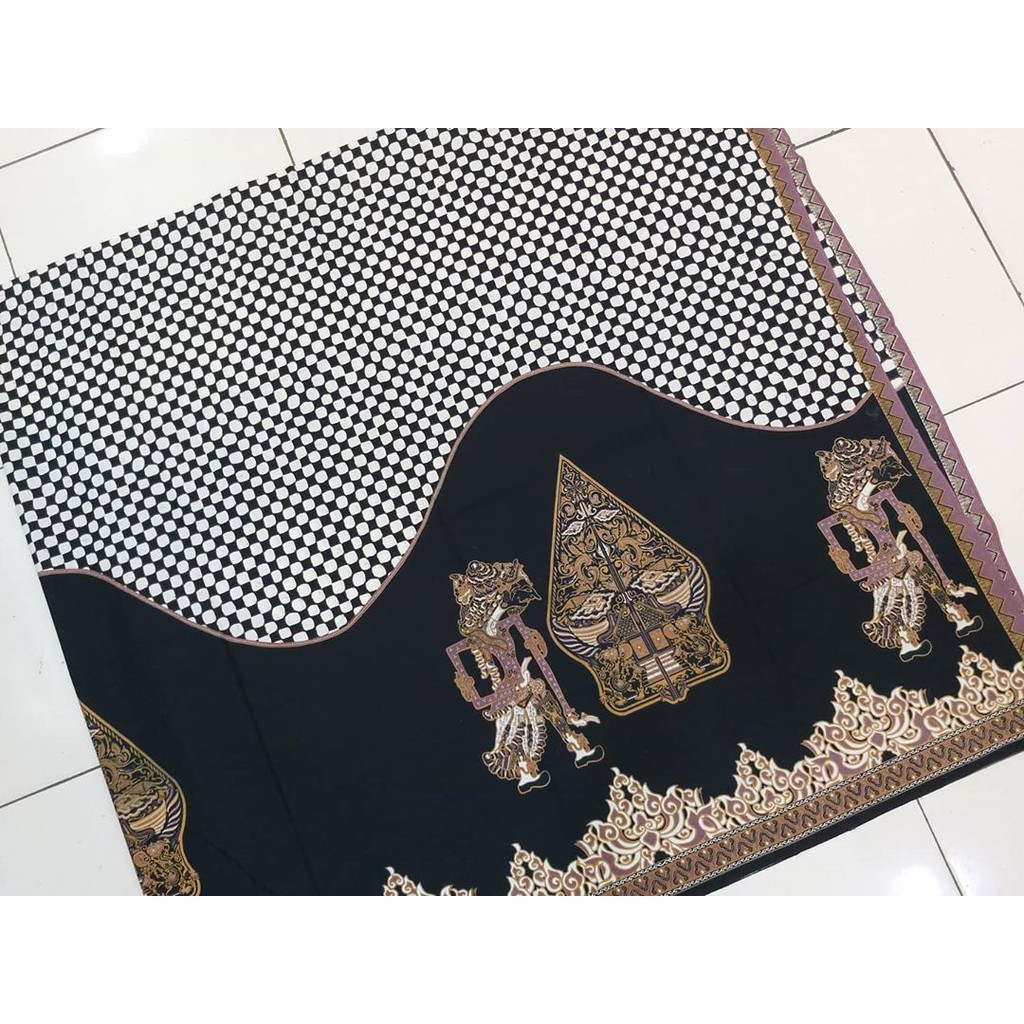 Kain batik solo alusan wayang catur gunung