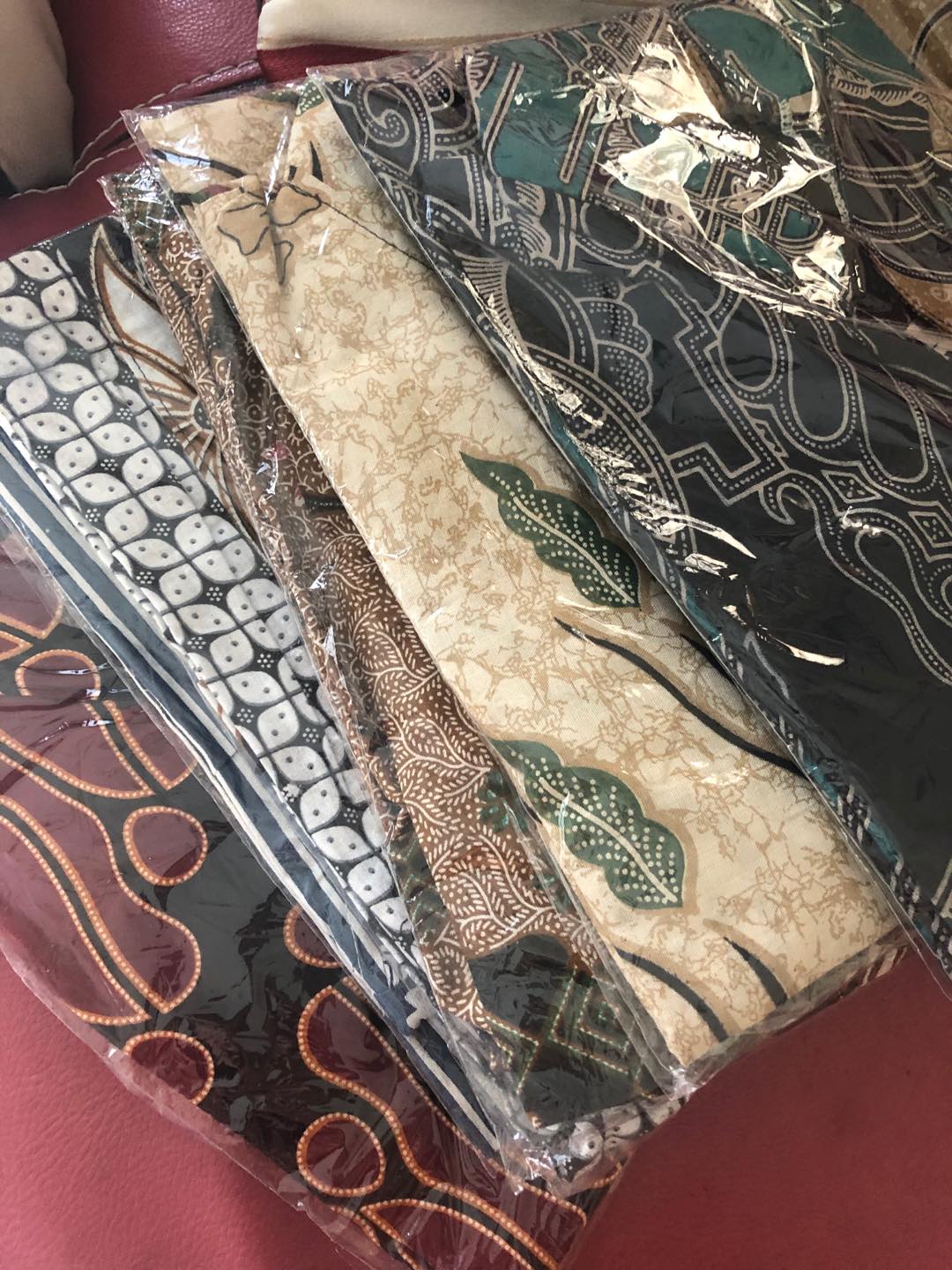 Atasan Batik Dolby Dolbi Dobby Doby Tenun Sutra Tulis Halus Katun Atbm Baron ,sarombit Atasan