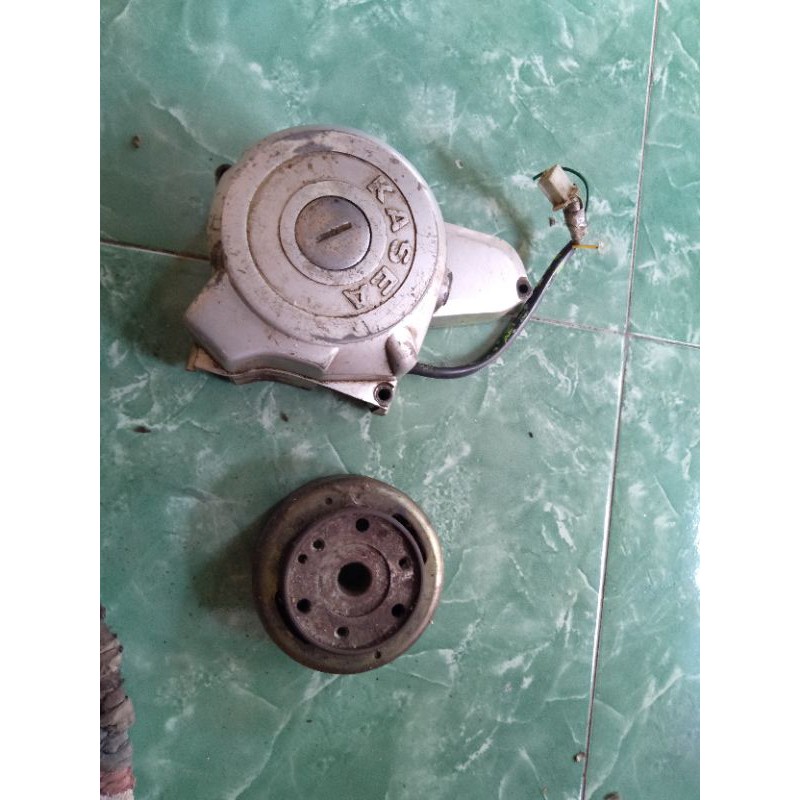 dek kiri set spul mahnit motor cina