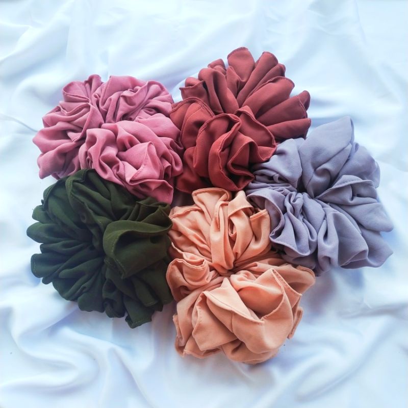 SCRUNCHIE JUMBO, CEMOL RAMBUT, IKAT RAMBUT Scrunchie hijab cepolan volume