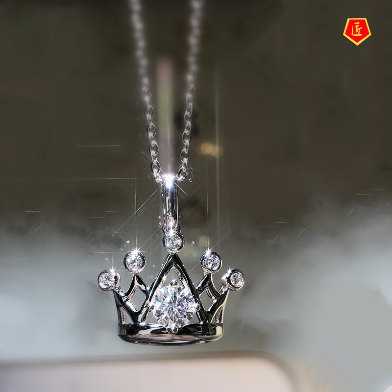 [Ready Stock]Crown Pendant Women's Diamond Necklace Fashionable and Elegant