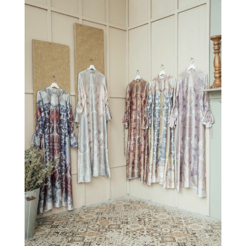 Wearing Klamby - Russel Dress