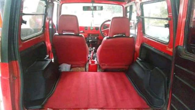 dortrim pinggul tengah Jimny katana