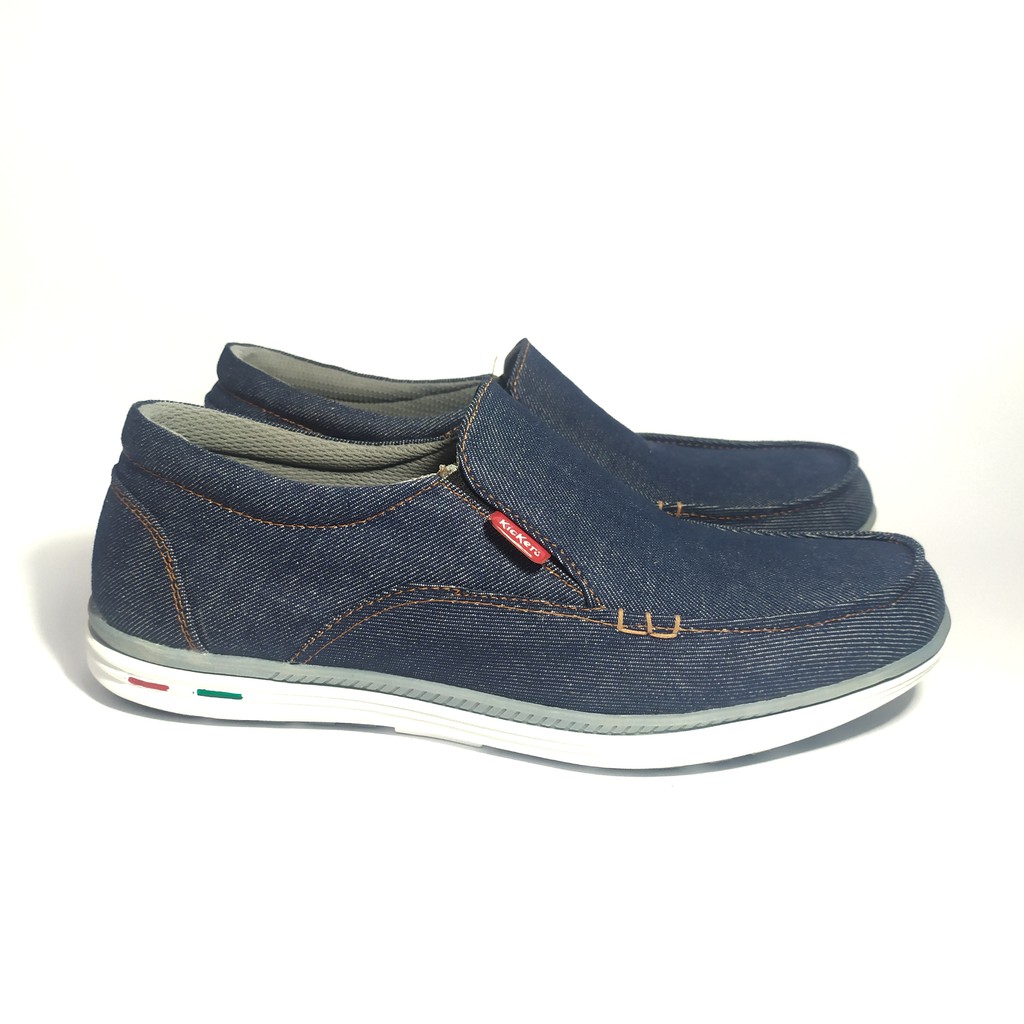 Sepatu casual pria dengan bahan levis size 38-43!!!