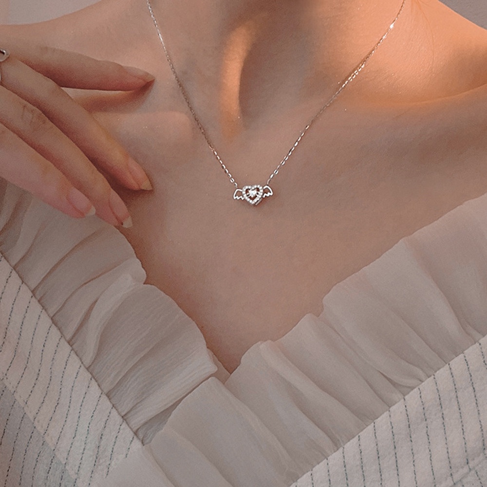 Kalung Rantai Choker Liontin Hati Malaikat Gaya Korea Untuk Wanita