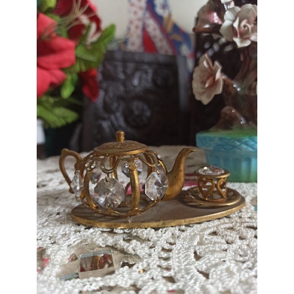 pajangan Antik kuno teko kuningan mini perpaduan kristal