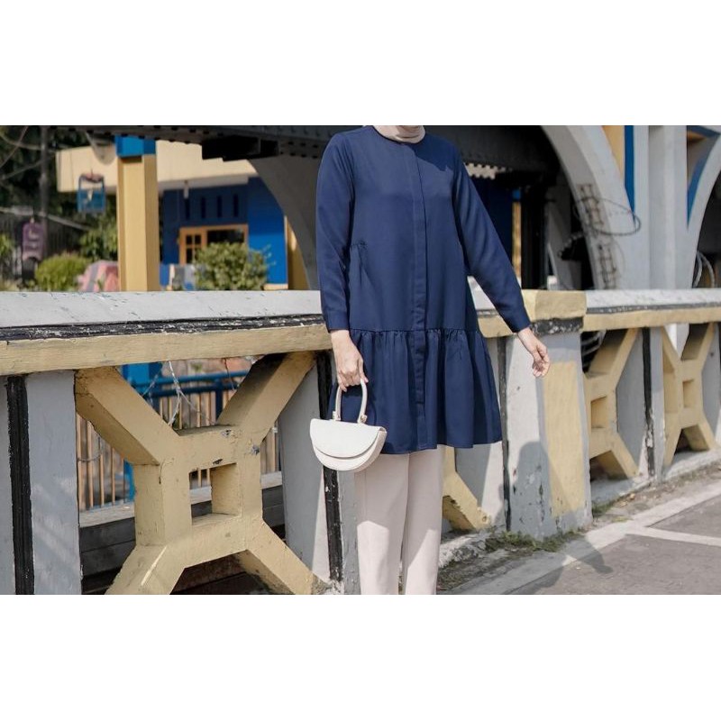 TUNIK ARABELA IN NAVY BY HEAVEN LIGHTS / TUNIK HEAVENLIGHTS