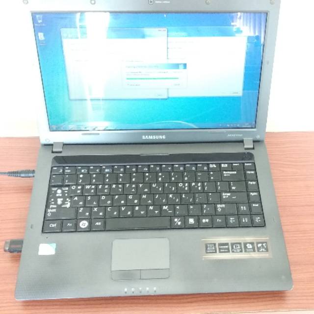 Laptop Samsung R428 second