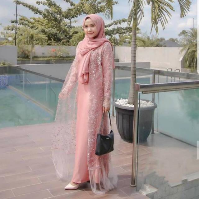 Syntia Dress Wanita Moscrepe