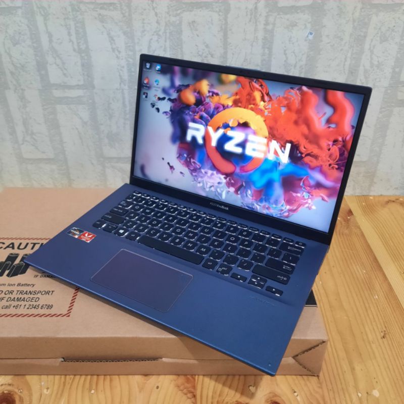 Laptop asus Vivobook A412D Amd Ryzen 3-3200U Ram 4Gb SSD 256Gb/HDD 1TB Amd Radeon Vega 3 Keyboard backlight