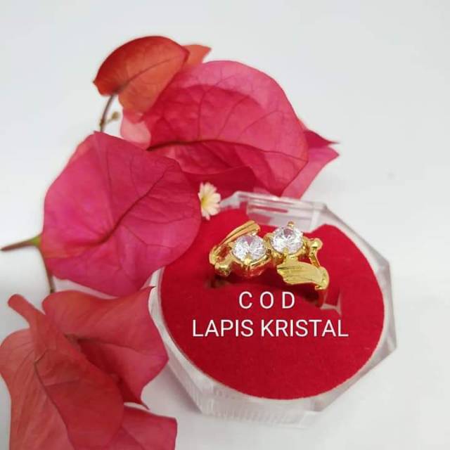 Cincin mas lapis kristal