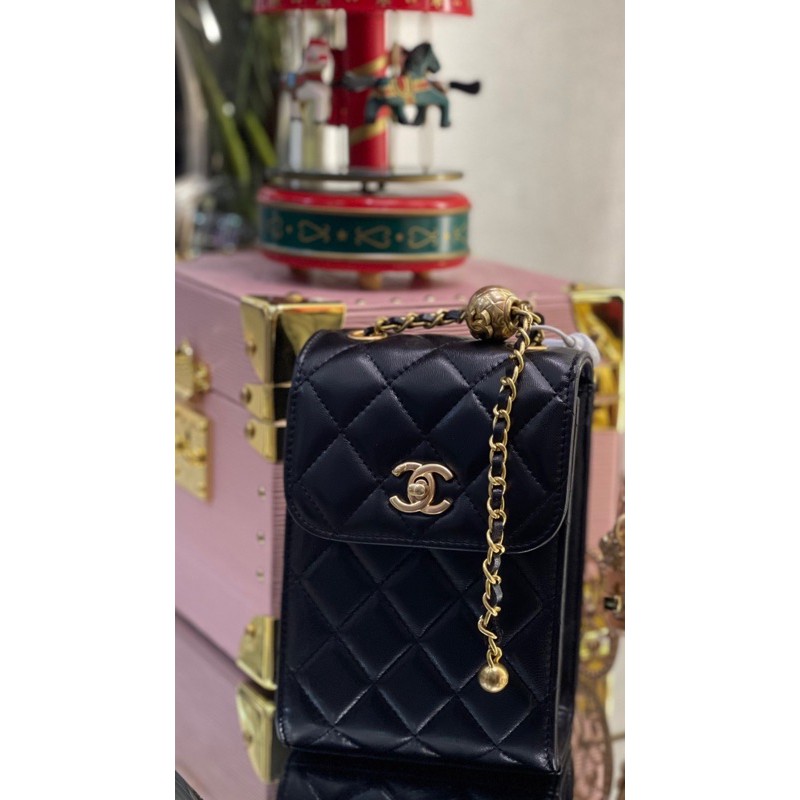 chanel phone bag